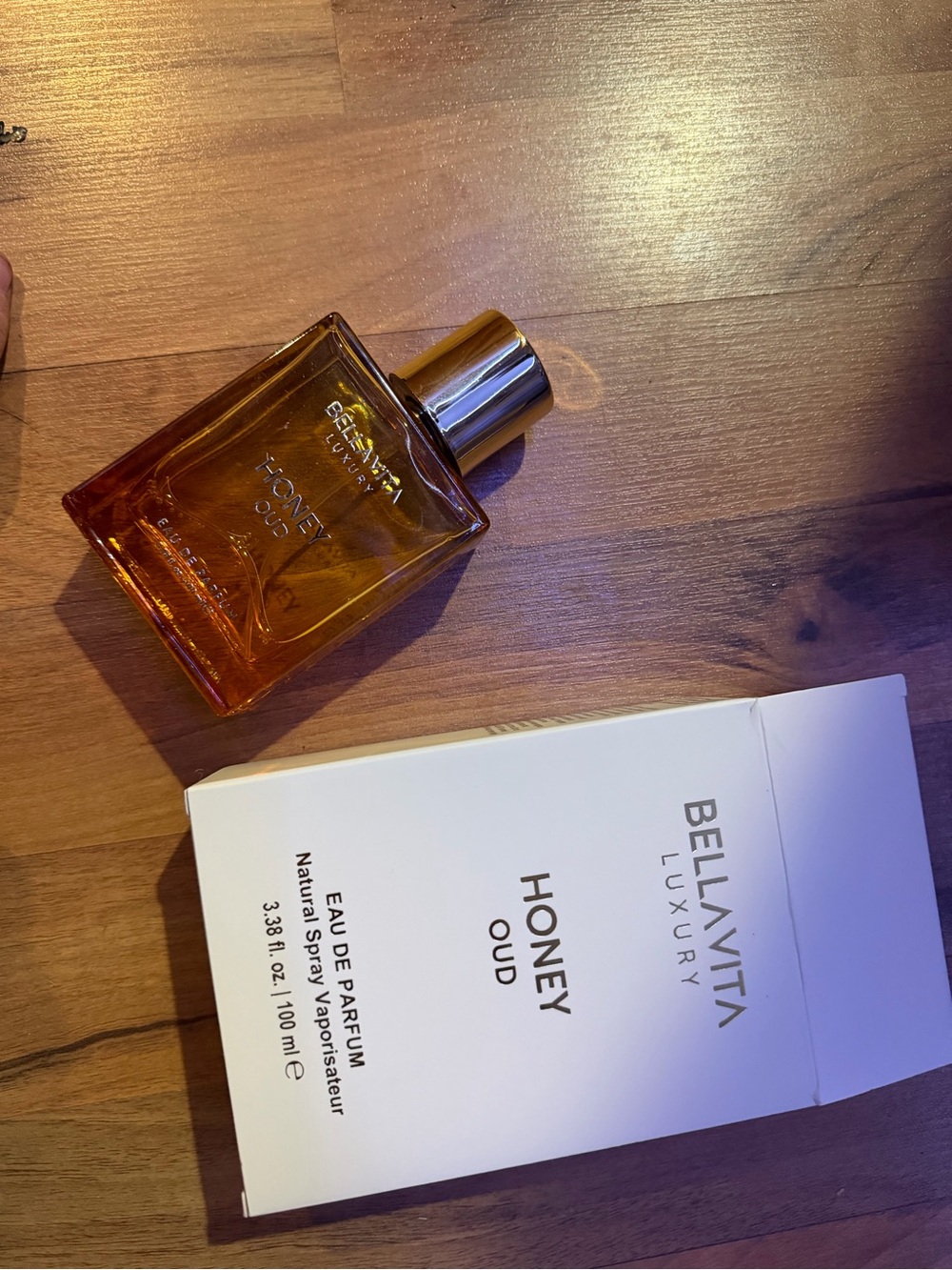 Bella Vita Honey Oud Body Oil — Amber & Gold Bottle